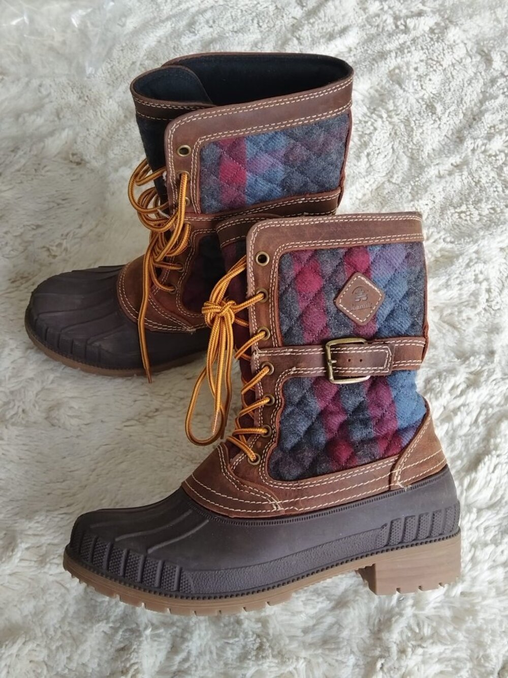 Kamik Sienna Womens Size 10 Winter Duck Boots Leather Plaid 3M Thinsulate Brown